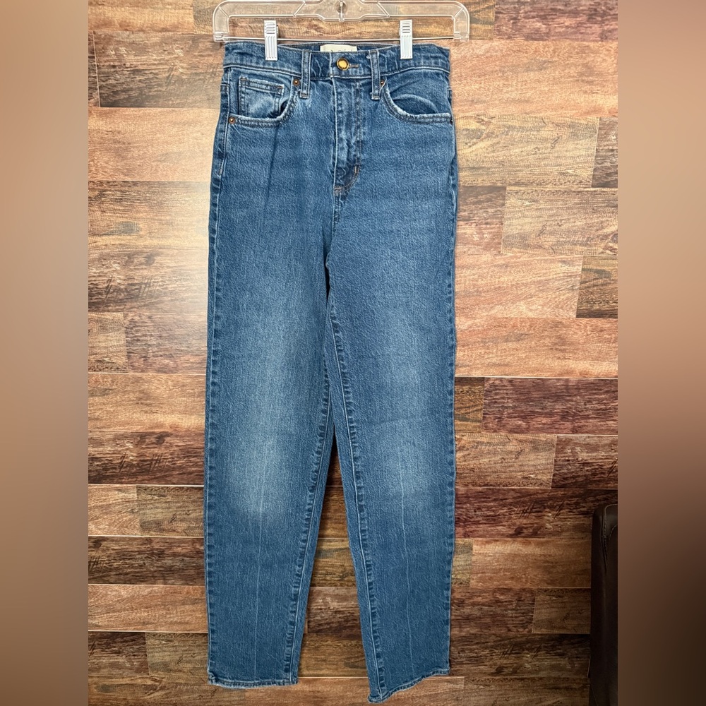 Universal Thread, High Rise 90s Straight, Size 0R
#0104